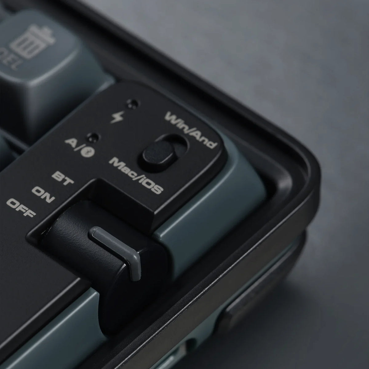 Wanderfree Mechanical Keyboard